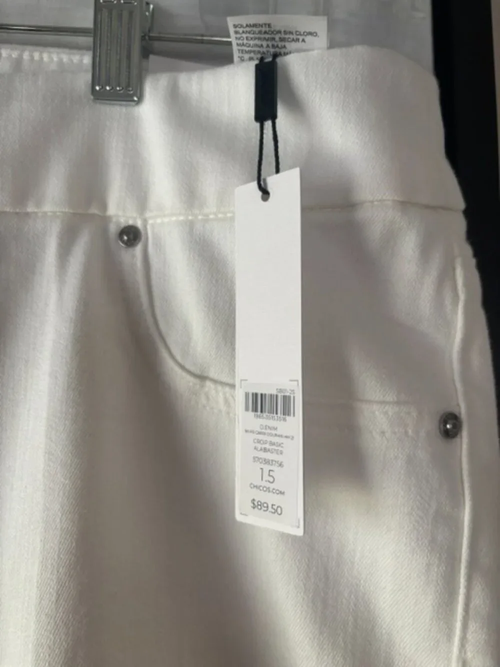 NWT Chico's CropPants size 10